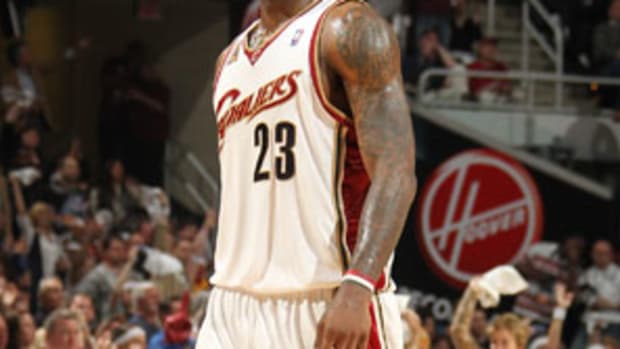 lebron-poz.jpg